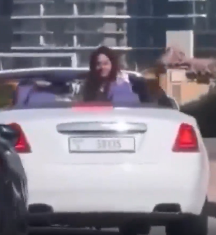 Ebru Gündeş ve Murat Özdemir evlendi! Aşk pozunu paylaştı G3