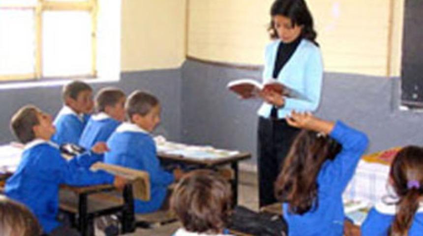 Sözleşmeli öğretmenlere kötü haber