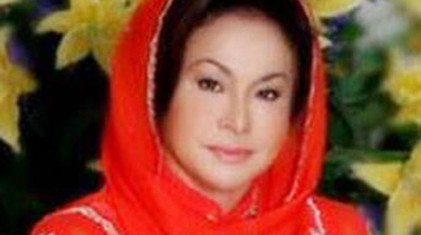 Herkes bu kadının kapısında sıraya girdi