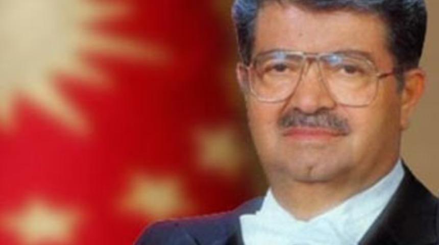 &Ouml;zal&rsquo;ın mezarı a&ccedil;ılabilir