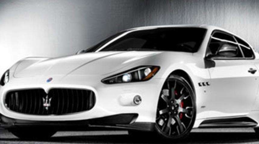 Maserati’sini rüşvet teklif eden ünlü modacı