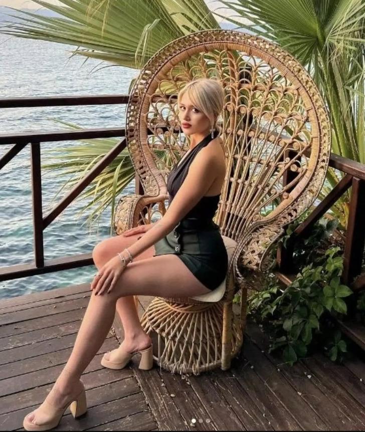 Kadın model Simurg Sarsılmaz Diyarbakır'da muhtar adayı oldu! Sosyal medyada yorum yağdı G3