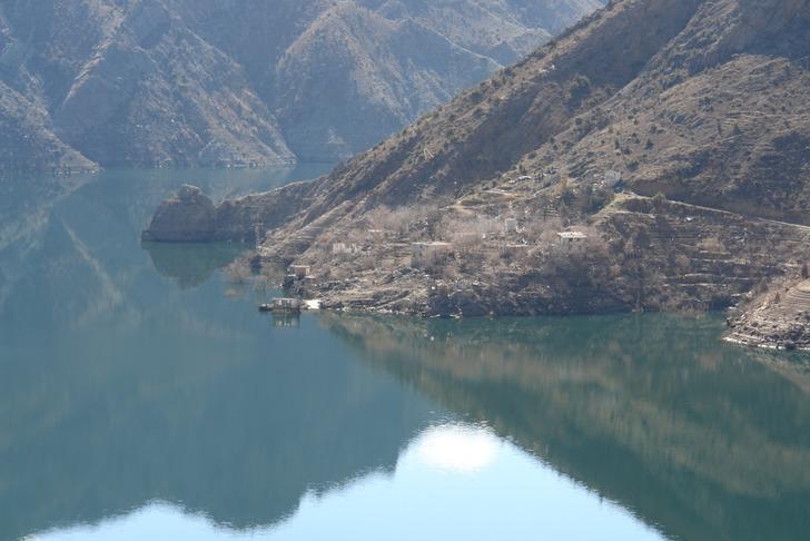 'Söylentiler vardı, yıllar sonra gerçekleşti' Sular çekilince ortaya çıktı! Görmek için akın ettiler G2