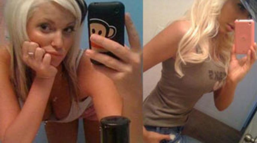 Aynaya bakmayı seven kızlar