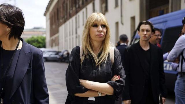 Diktatör Mussolini'nin torunu saldırıya uğradı! Şikayette bulunmayacağını açıkladı