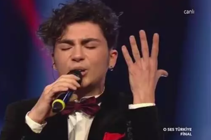 O Ses Türkiye'ye damga vurmuştu! Hadise'nin 'Minik starım' dediği Aziz Kiraz son haliyle gündem oldu G2