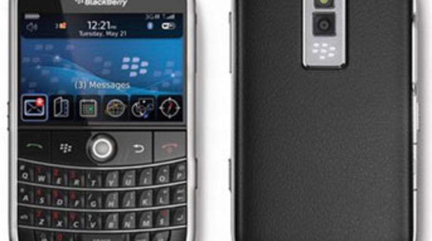 BlackBerry kullanıcıları y&ouml;n&uuml;n&uuml; değiştiriyor
