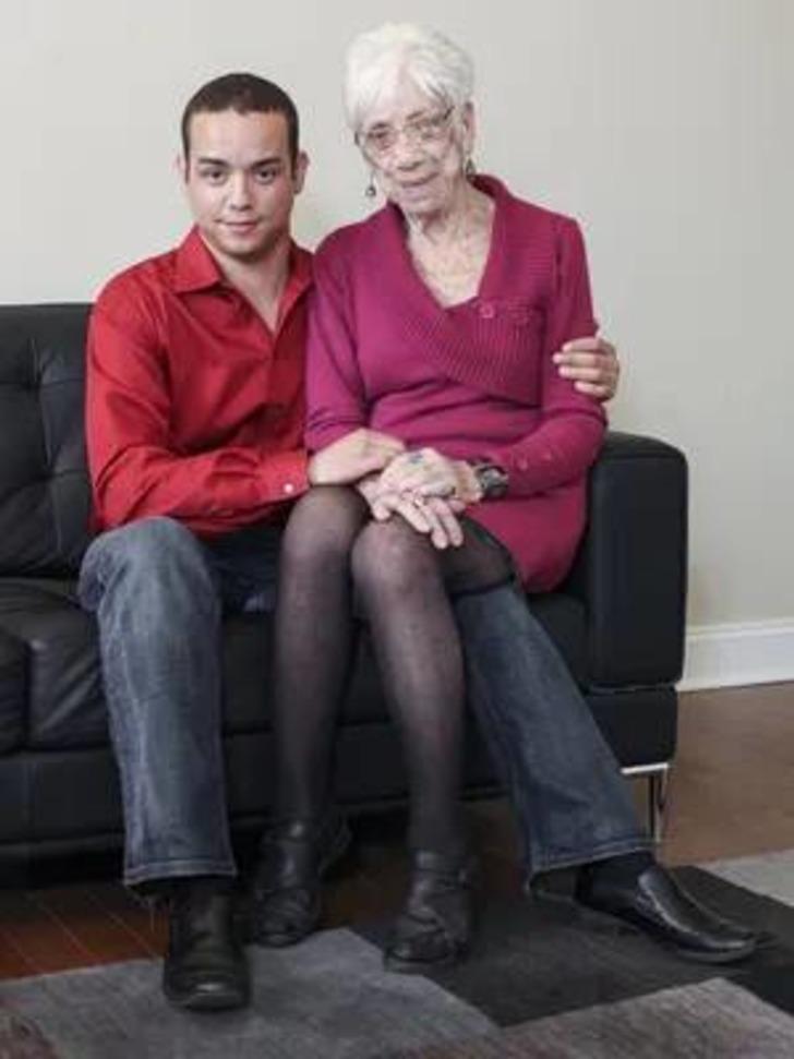 Kendisi 91, sevgilisi 31 yaşında! Aralarındaki yaş farkı olay oldu: 'Kayınvalidemin yaşı benden küçük' G1