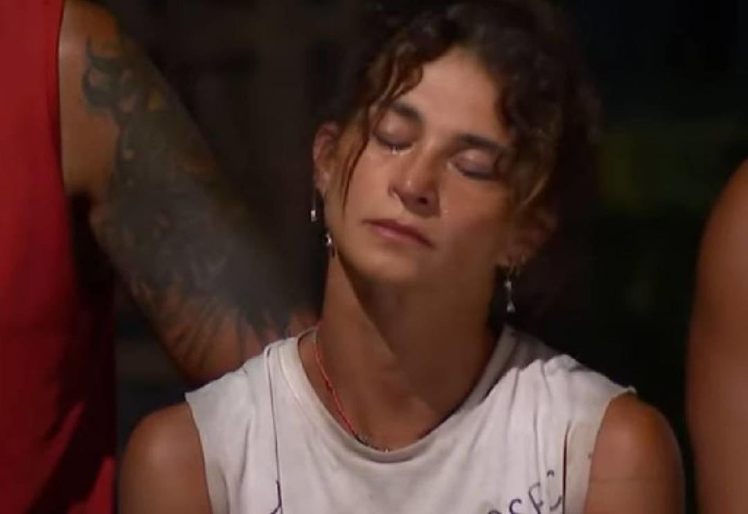 Survivor'da Sema ile kavga eden Pınar Saka'nın eşi ve kardeşi en sonunda patladı