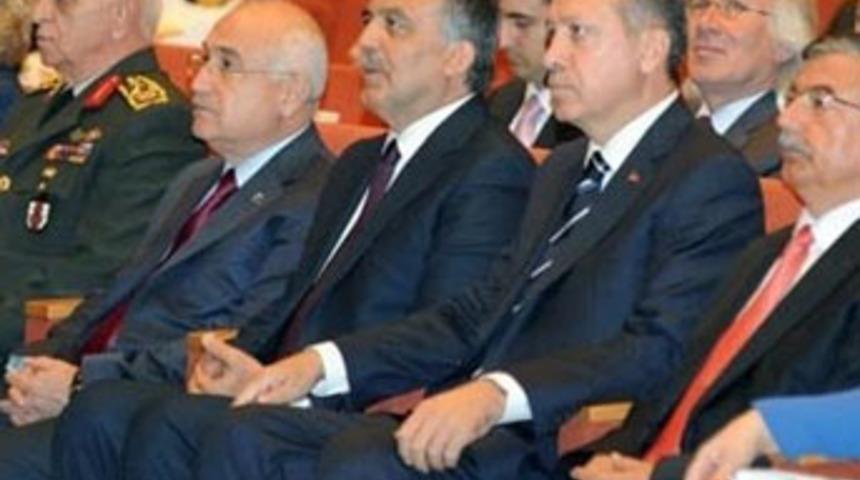 Komutansız mezuniyet!