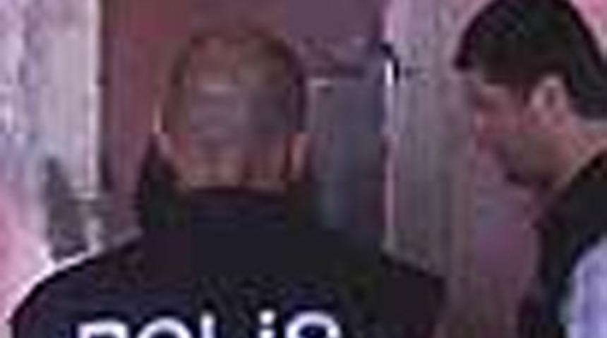 Grup Yorum &uuml;yesi &uuml;&ccedil; kişi g&ouml;zaltında!