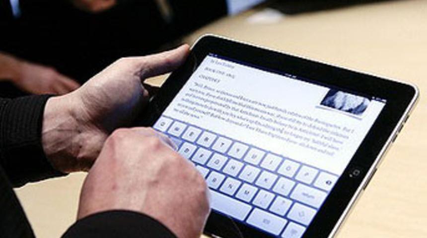 Dünya devleri ipad için birbirine girdi