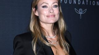 Olivia Wilde transparan atletiyle bakana bir daha baktırdı! İçine hiçbir şey giymedi 
