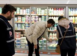 Marketler mercek altında: Fiyatlar, etiketler, listeler tek tek kontrol edildi, tespiti halinde... 