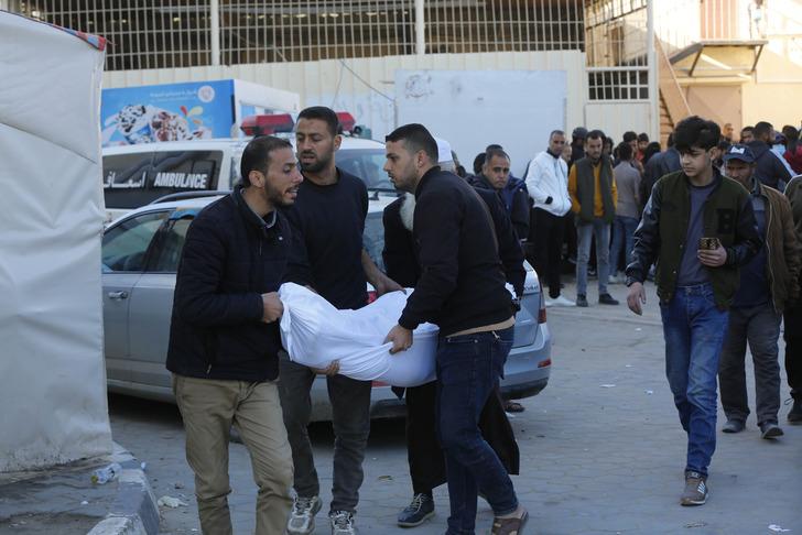 İsrail'den korkunç katliam! Yardım bekleyenlere saldırdı: 70'ten fazla ölü, 250'den fazla yaralı G3