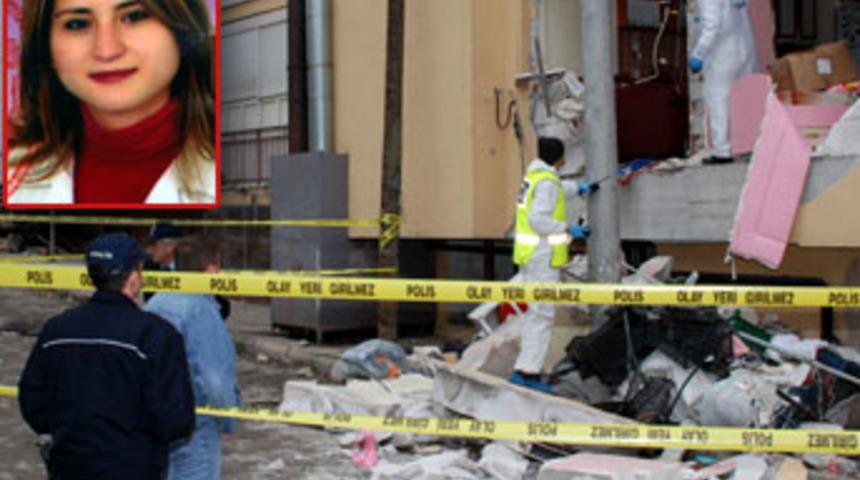 Mutfakta sigara yaktı komaya girdi