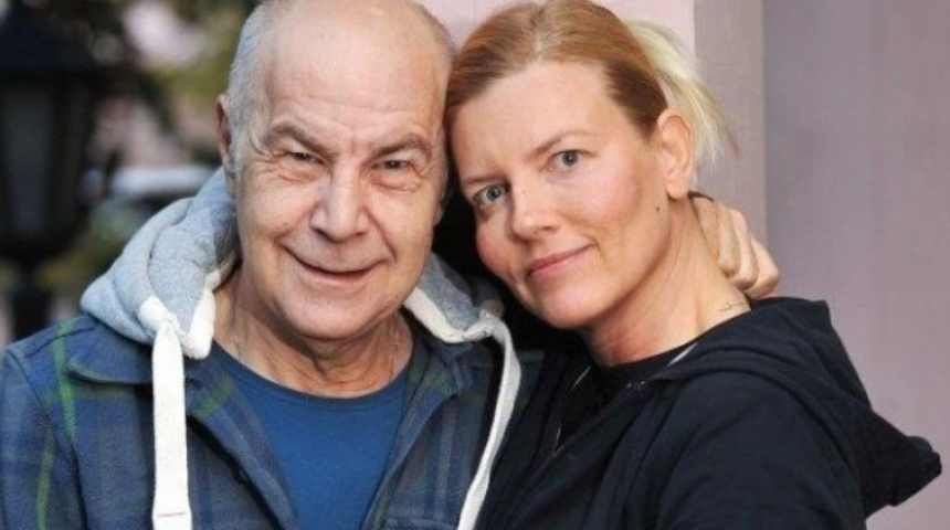 Mazhar Alanson'un eşi Biricik Suden spor salonundan paylaştı! 'Bacaklar büyüsün'