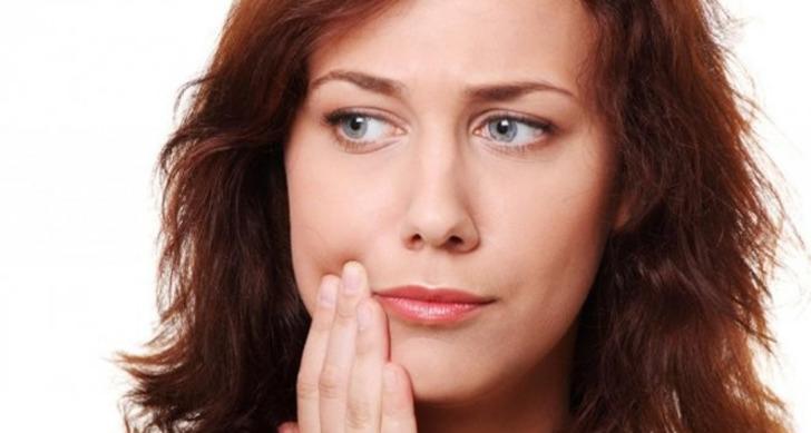 Ağız kuruluğunu hafife almayın! O ciddi hastalığın işareti olabilir... Fark ettiğiniz an bunu yapın G2