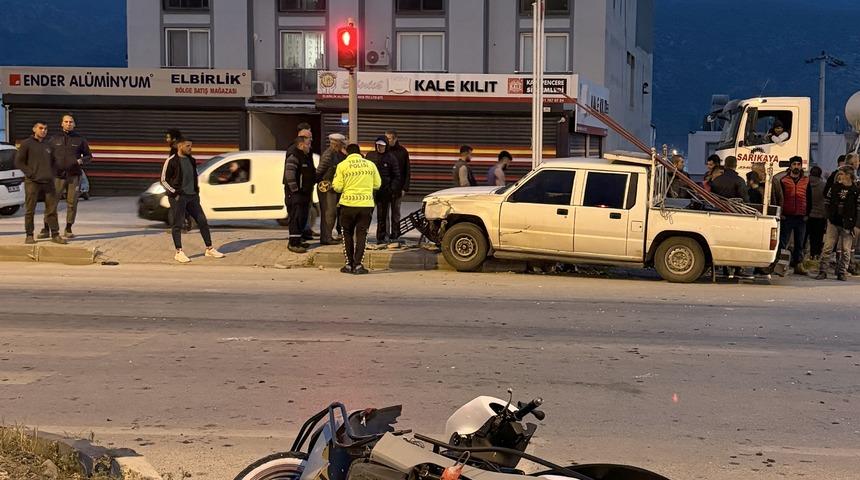 Fethiye'de kamyonetle çarpışan motosikletin sürücüsü öldü