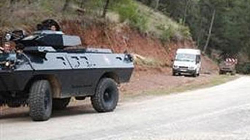 Askeri araca hain tuzak!