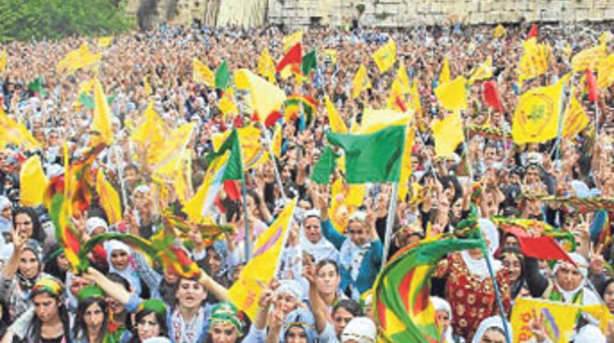 Diyarbakır'da tehlikeli miting!