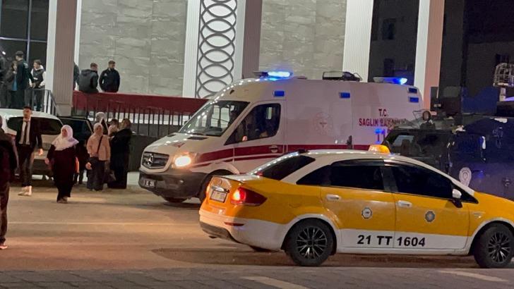 Adaylar düğünde karşılaştı! Ortalık savaş alanına döndü: Seçim kavgasında baygınlık geçirenler oldu G4