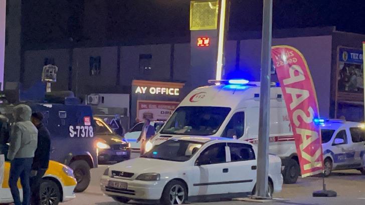 Adaylar düğünde karşılaştı! Ortalık savaş alanına döndü: Seçim kavgasında baygınlık geçirenler oldu G2