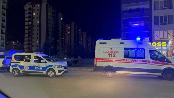 Adaylar düğünde karşılaştı! Ortalık savaş alanına döndü: Seçim kavgasında baygınlık geçirenler oldu G1