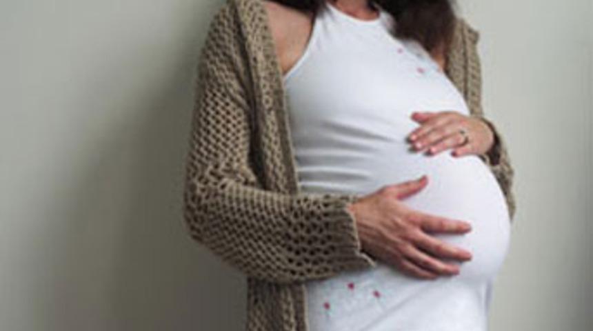 Kemoterapi bebeğe zarar vermiyor