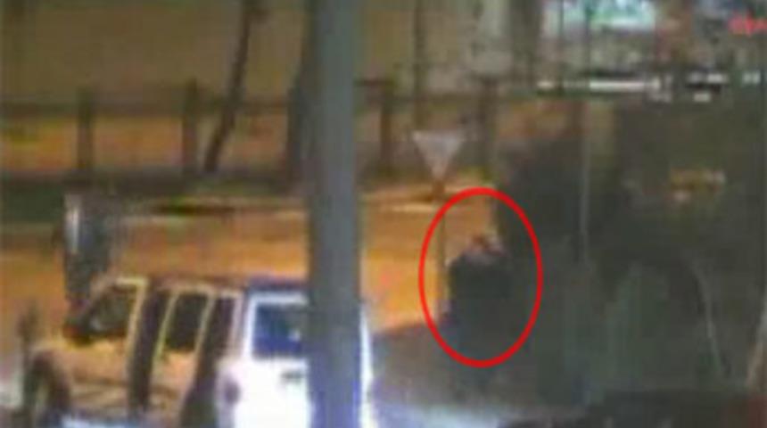 Herkes bu adamı merak ediyor