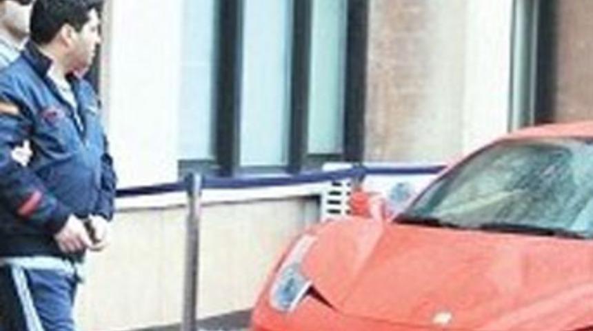 Ferrari&rsquo;sine son kez bakan Baron