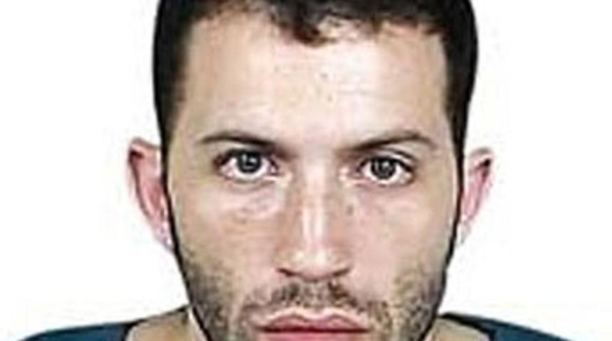 U&ccedil;ağı ka&ccedil;ıran kıza tecav&uuml;z