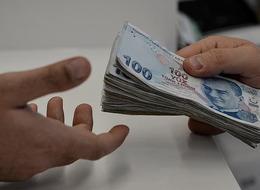 Emekli bayram ikramiyesinin 3 bin liraya çıkarılması Meclis'te kabul edildi