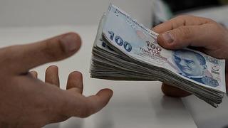 Emekli bayram ikramiyesinin 3 bin liraya çıkarılması Meclis'te kabul edildi