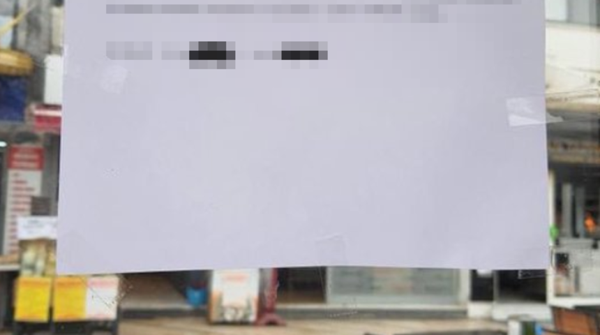 Yer: İzmir! Durakların camlarına 'evlilik ilanı' astı! İstediği kriterleri sıraladı... "Ciddi olanlar arasın"