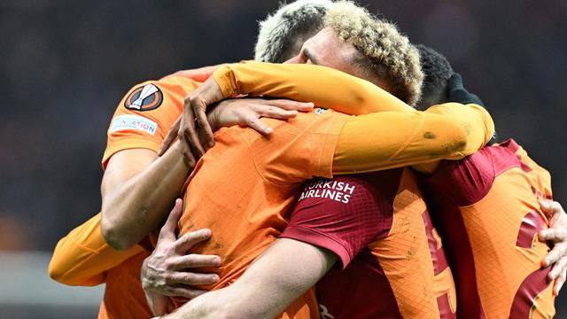 Galatasaray'dan bir dev satış daha geliyor! Sacha Boey'un ardından yeni rekor...