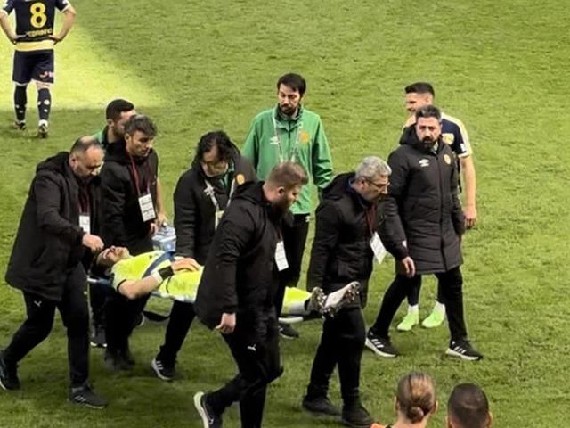 Ertaç Özbir'den haber var! Hastaneye kaldırılmıştı...