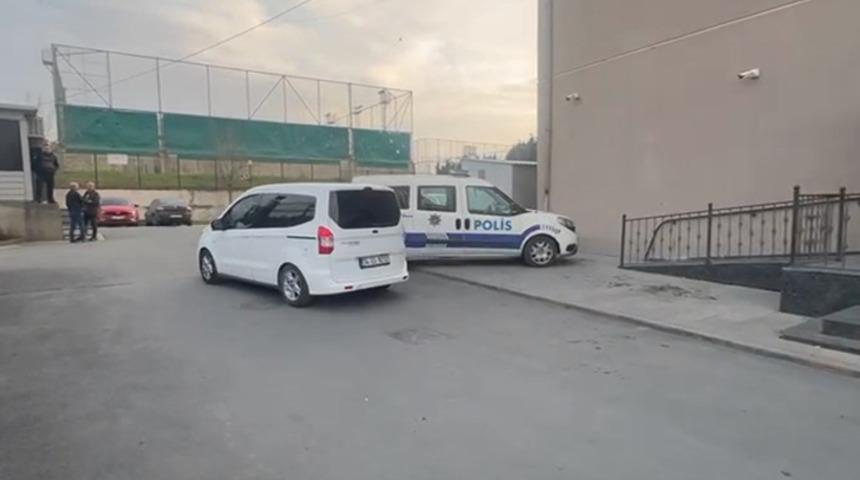 Sultangazi’de havaya rastgele havaya ateş ettiler! Polislerden kaçan şüpheliler yakalandı