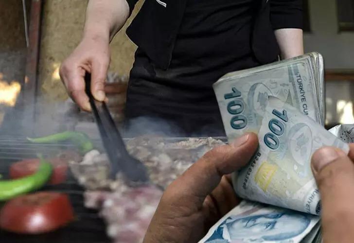 Fırsatçılar yine işbaşında! Ramazan öncesi kırmızı etten sonra tavukta da aynı taktik: O firmalar zam kararı almış G4