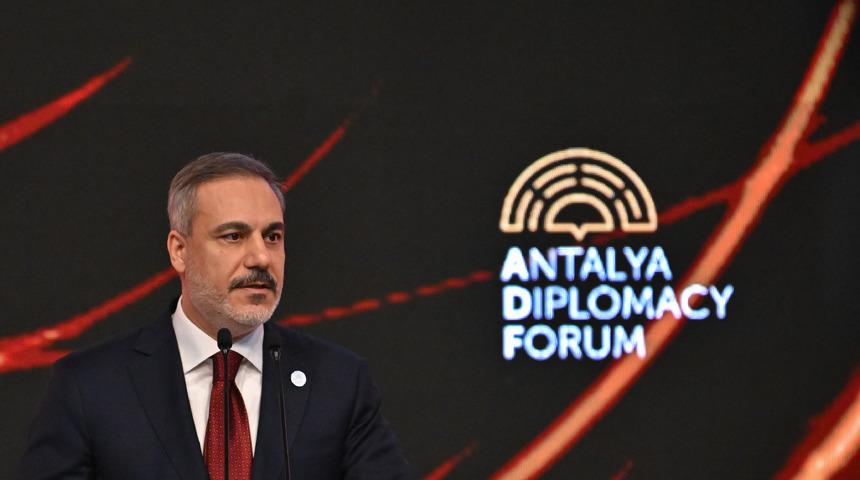 Bakan Fidan 'ifşa edildi' diyerek tepkisini dile getirdi! Gazze'de ateşkes için arabucular devrede