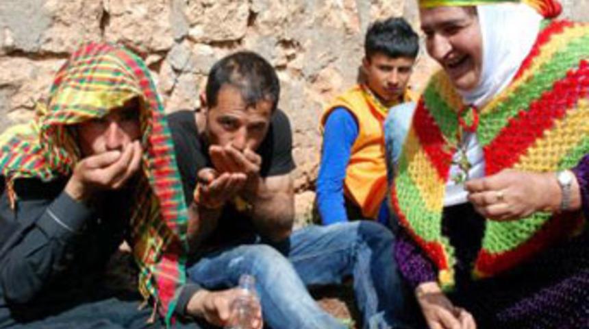 Öcalan'ın köyünde doğum günü kutlaması