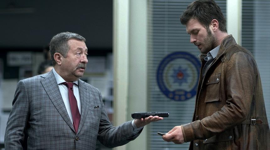 Erkan Can fena dolandırıldı! 9 bin doları gitti, dava sonrası bakın ne kadarını geri aldı