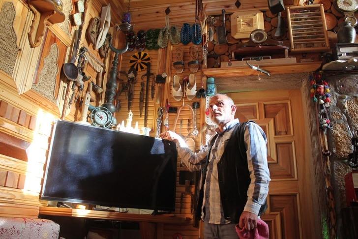 Her şeyi tek başına yaptı! Yazın ziyaretçi akınına uğruyor: En eski parça 300 yıllık G1