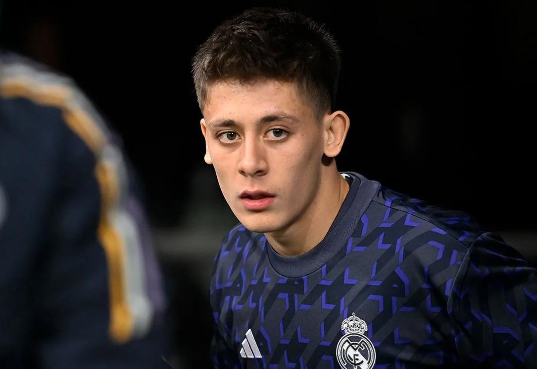 Galatasaray'ın galibiyeti sonrası Arda G&uuml;ler'den &ccedil;ok konuşulacak hamle! Tepkiler sonrası geri adım attı...