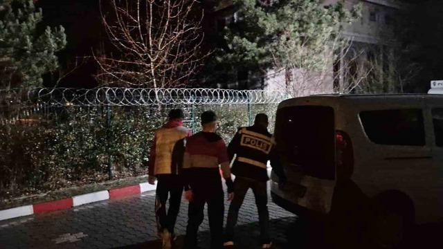 Para isteme mevzusunda kan aktı: 2 yaralı