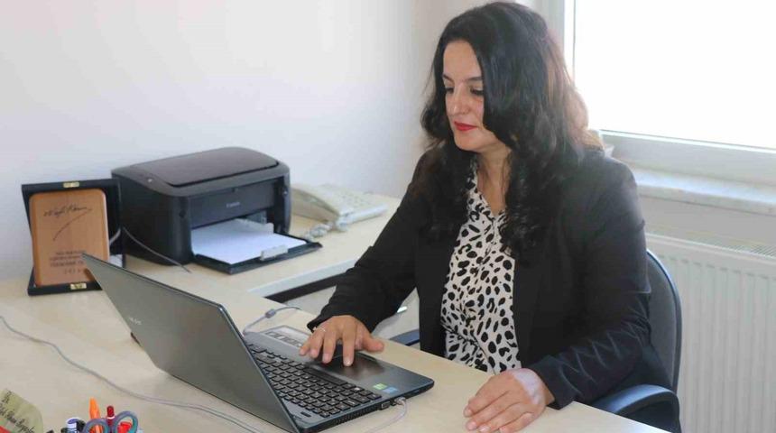 EBY&Uuml; &ouml;nc&uuml;l&uuml;ğ&uuml;nde y&uuml;r&uuml;t&uuml;lecek projeyle &ouml;ğrenciler Fen Bilimleri dersinde başarıyı elde edecek