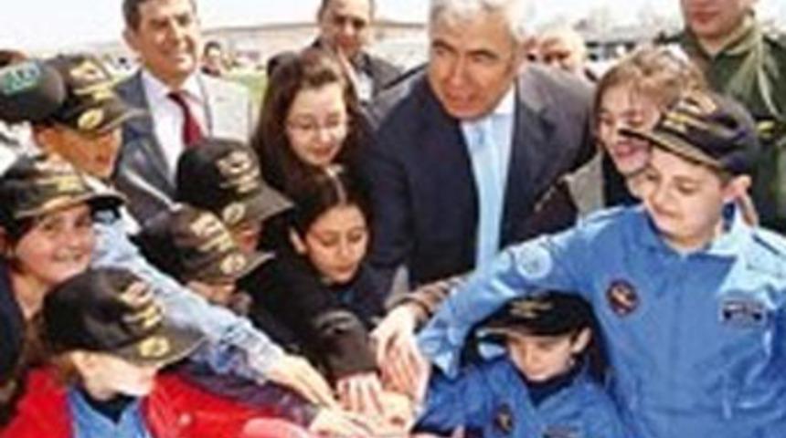 Bug&uuml;n &ccedil;ocukların