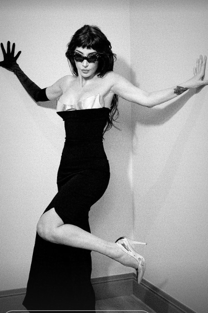 Hande Yener'in sahne tarzı çok konuşuldu! Tarzının bedeli dudak uçuklattı G3