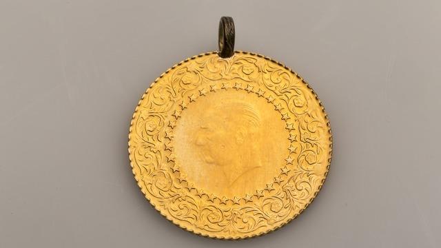 Altın fiyatı tahminleri alt üst oldu! En kötü senaryoda bile yükseliyor: Süre 1 ay daha uzadı (17 Nisan Çarşamba gram, çeyrek altın fiyatları)