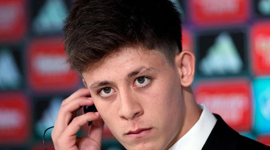 "Galatasaray ile Arda Güler görüştü" iddiası sosyal medyada infial yarattı! İşte milli oyuncunun verdiği cevap...